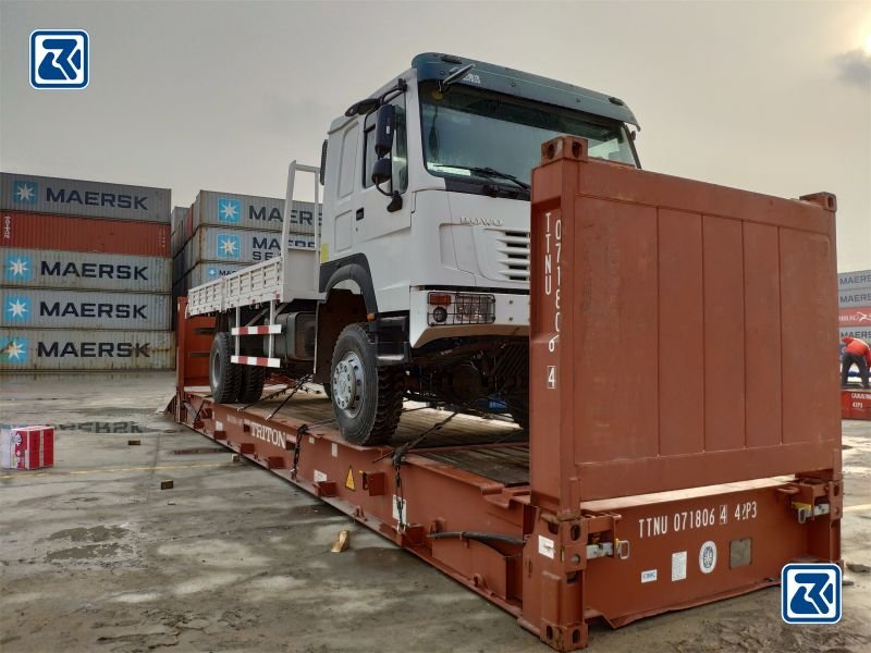 Howo 4x4 Cargo Heavy Duty Truck For Sale