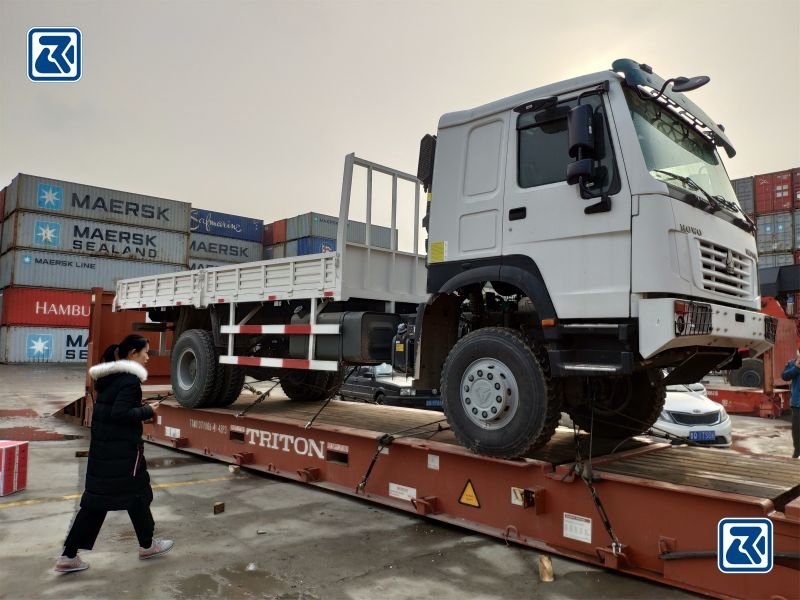 Howo 4x4 Cargo Heavy Duty Truck For Sale