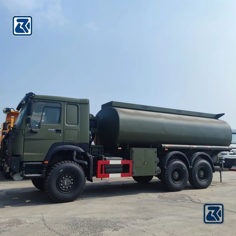 Side view of the HOWO tanker, layout of the hydraulic system and reservoirs