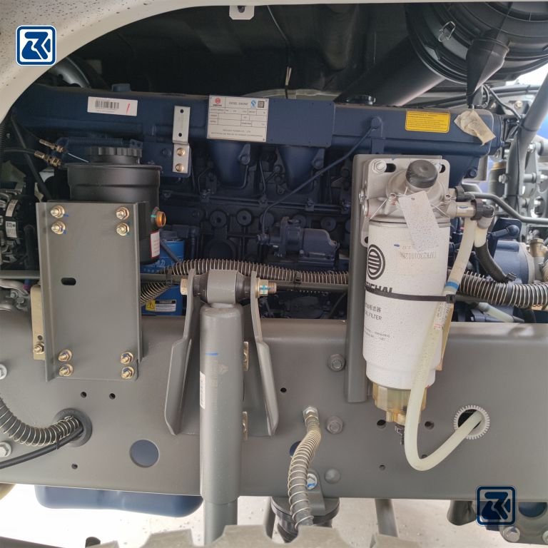 HOWO tanker engine details displaying engine configuration and components