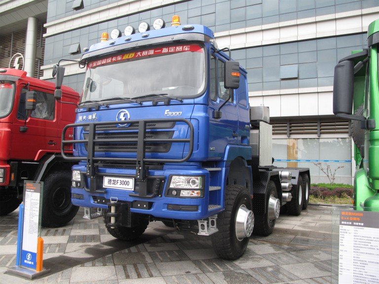 SHACMAN F3000 Tractor Truck 8X8